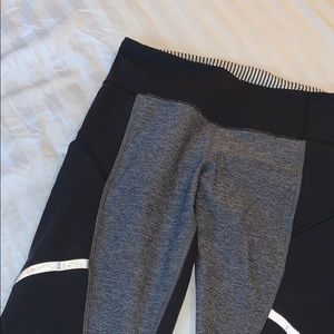 Lululemon cropped leggings